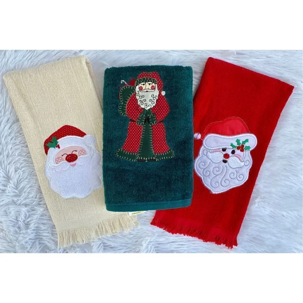NWT NEW 3 PC Red Cream Green Christmas Vintage Santa Hand Towels